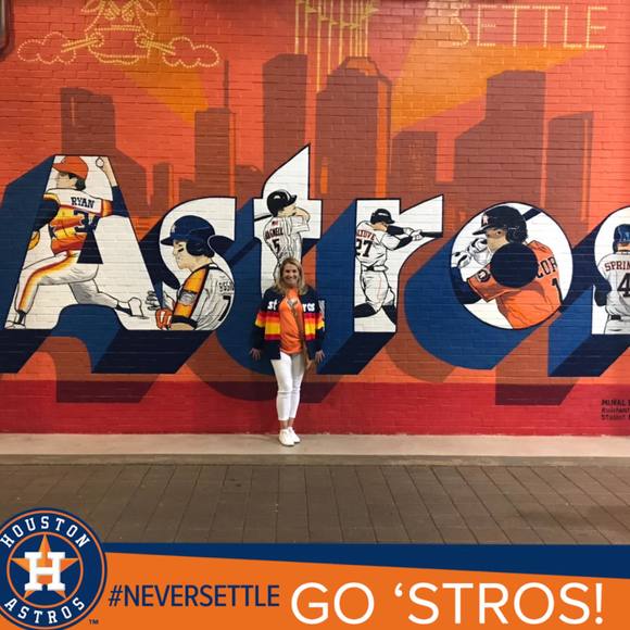 Meet your Posher, Molly - Picture 1 of 1